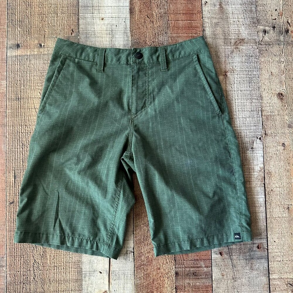 Quiksilver Boys Green Board Shorts 26” With Button & Zip Closure